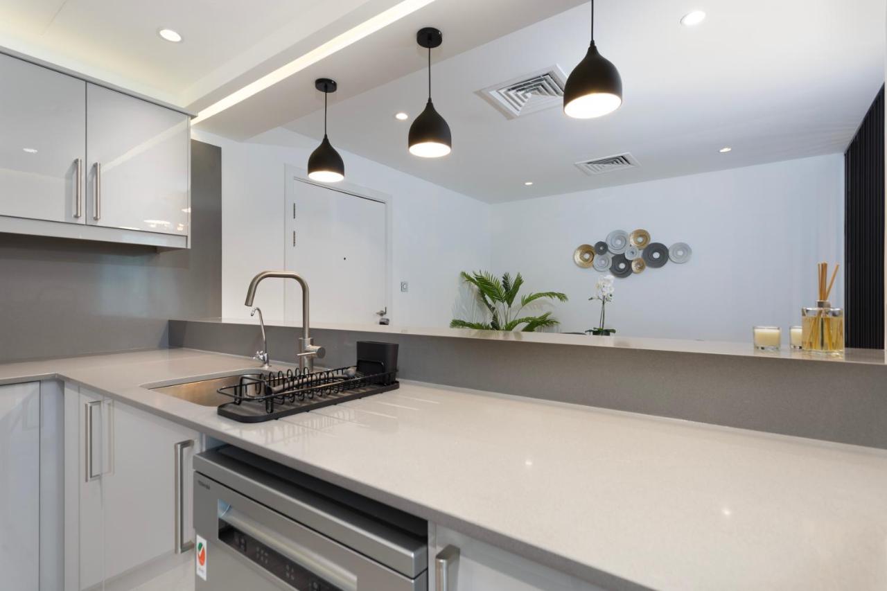 Modern Brand New 1br Homes At Greens Dubai