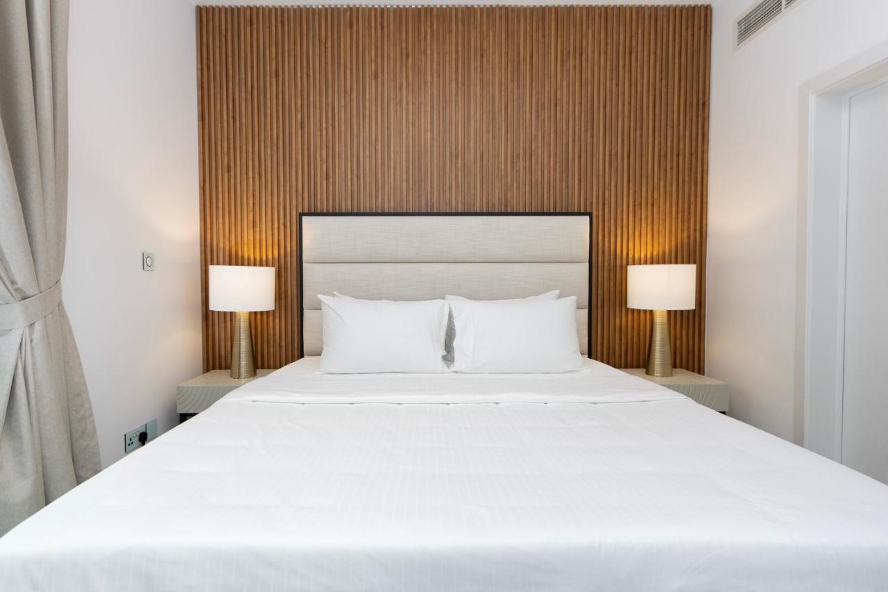 Apartment Modern Brand New 1br Homes At Greens
